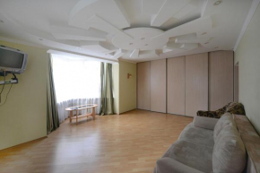 Apartment on Urlivska Street 10a